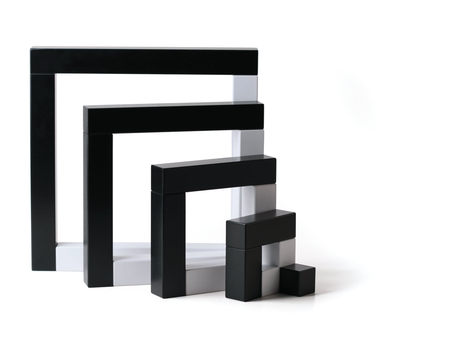 Angular Black/White