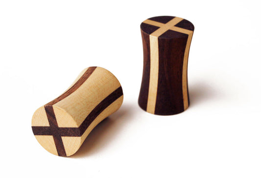 Tip Spinning Top (2 pcs. Maple / Walnut)